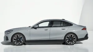 BMW i5 eDrive40 Seitenansicht