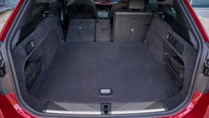 BMW i5 eDrive40 Touring Kofferraum