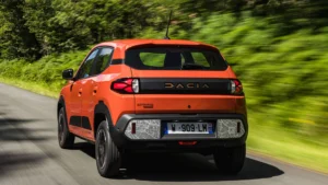 Dacia Spring Heckansicht