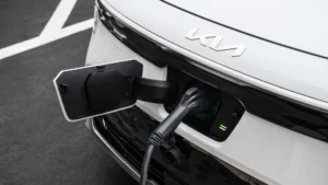Kia-Nero-EV-Laden