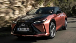 Lexus RZ 450e Aussenansicht