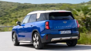 Mini Countryman E Heckansicht