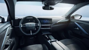 Opel Astra Electric Innenraum