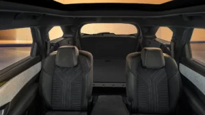 Peugeot e-5008 Sitze