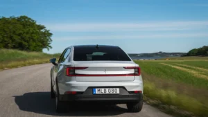 Polestar 2 Heckansicht