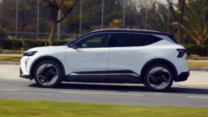 Renault Scenic E-Tech Seitenansicht