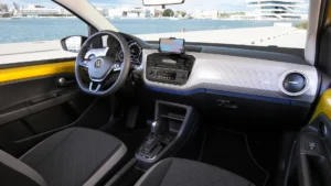 VW e-Up Cockpit