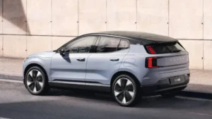 Volvo EX 30 Heckansicht