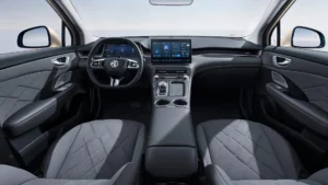 MG S6 EV Innenraum