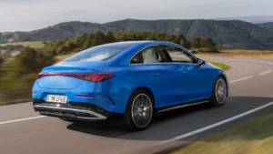 Mercedes CLA EQ Limousine Heckansicht