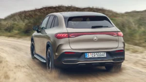 Mercedes EQE SUV Heckansicht