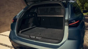 Peugeot E-308 SW Kofferraum